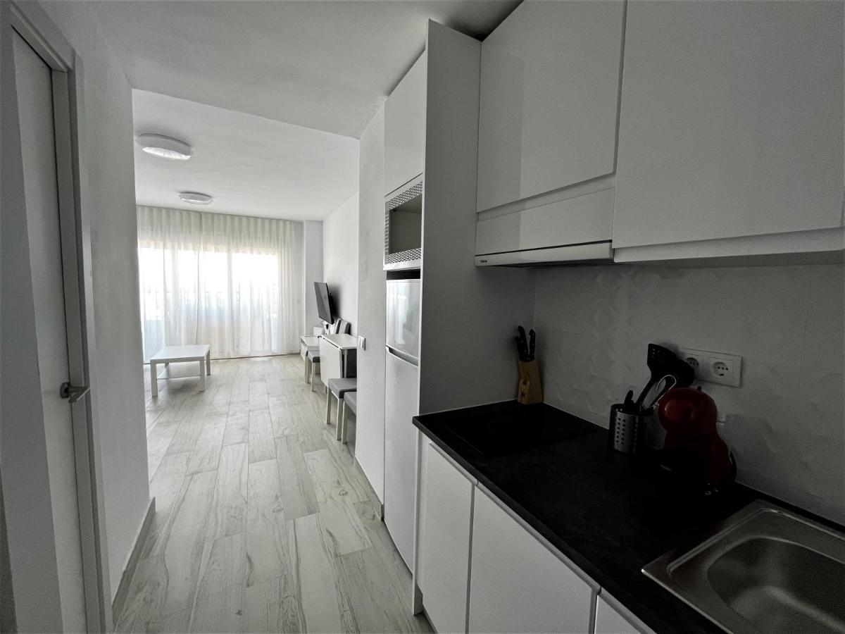 Ver853 - Estudio Con Terraza Vistas Al Mar, Piscina, Playa, Centro Torremolinos Ngoại thất bức ảnh